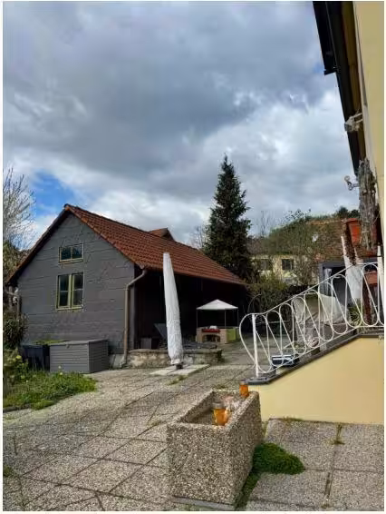 Nebenhaus