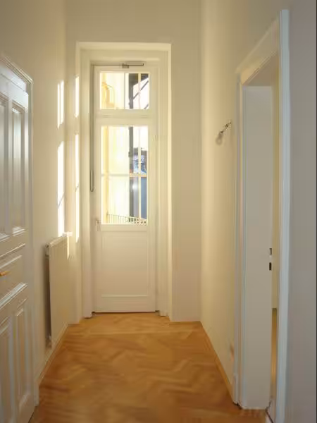 Blick zum Balkon