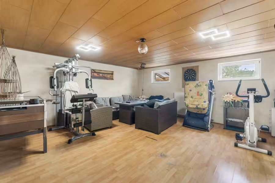 Fitnessraum im KG