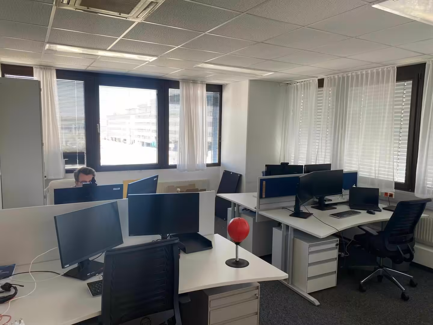 Büro 1