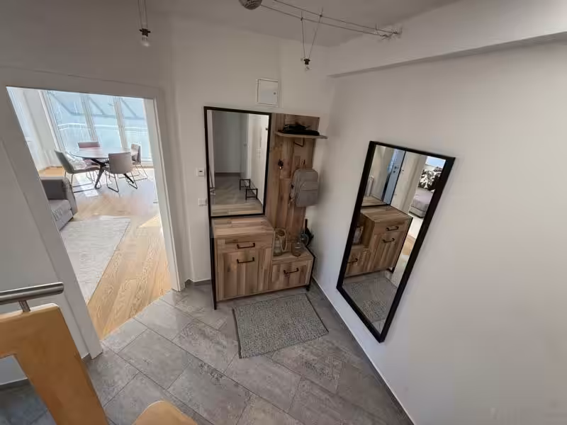 Blick von der Holztreppe